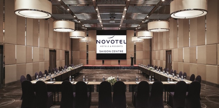 meetings-events-champagne-ballroom-3