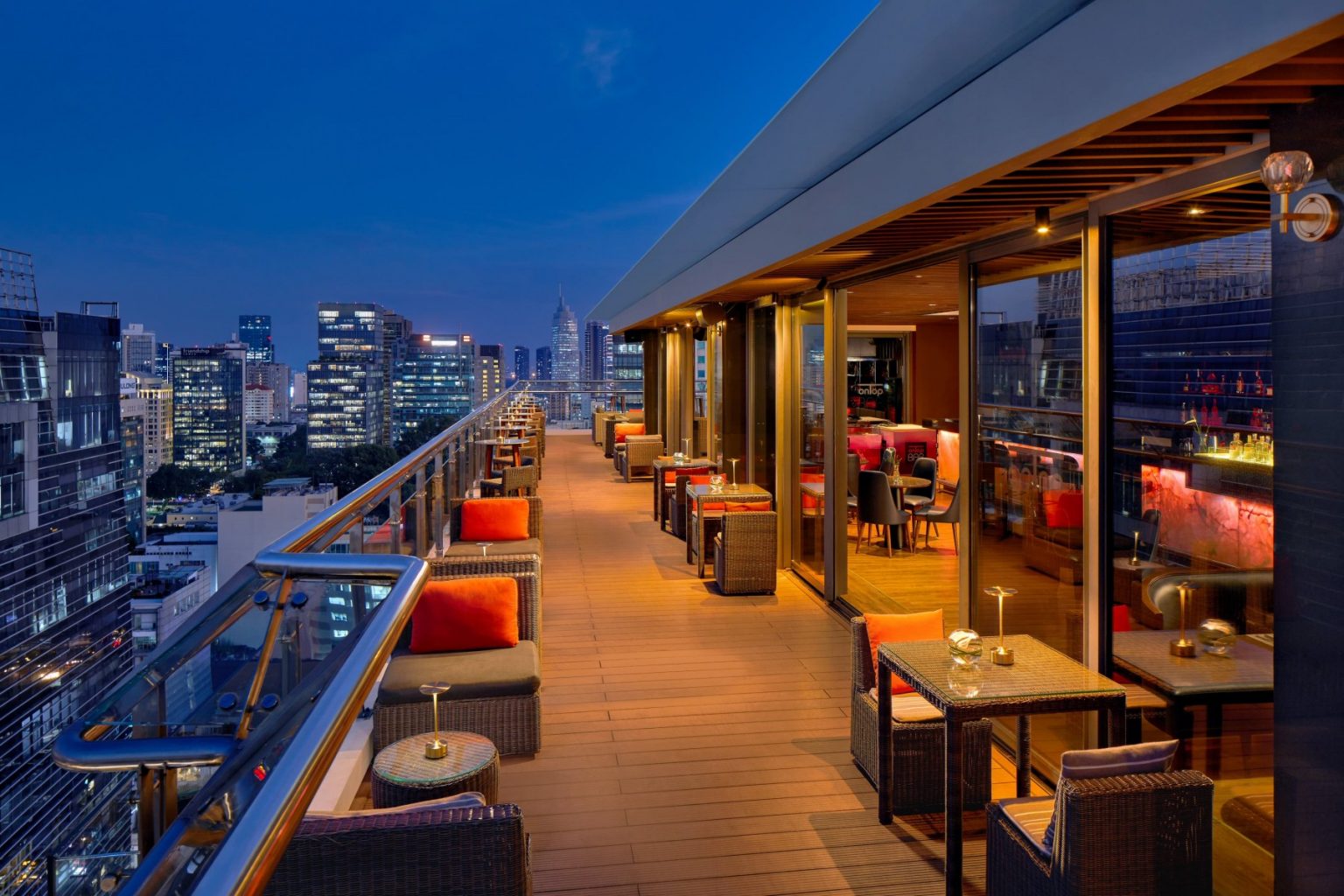 OnTop Bar - Stunning Views Of Saigon Skyline | Novotel Saigon Centre