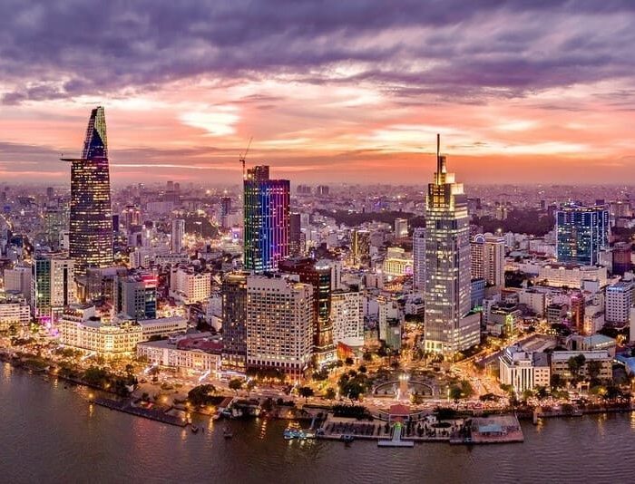 7-hotel-restaurants-in-central-saigon-worth-considering