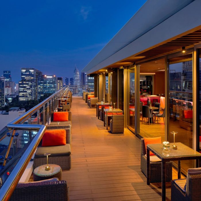 3-hotels-with-panoramic-rooftop-views-in-saigon