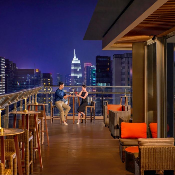 romantic-date-ideas-in-saigon-for-couples